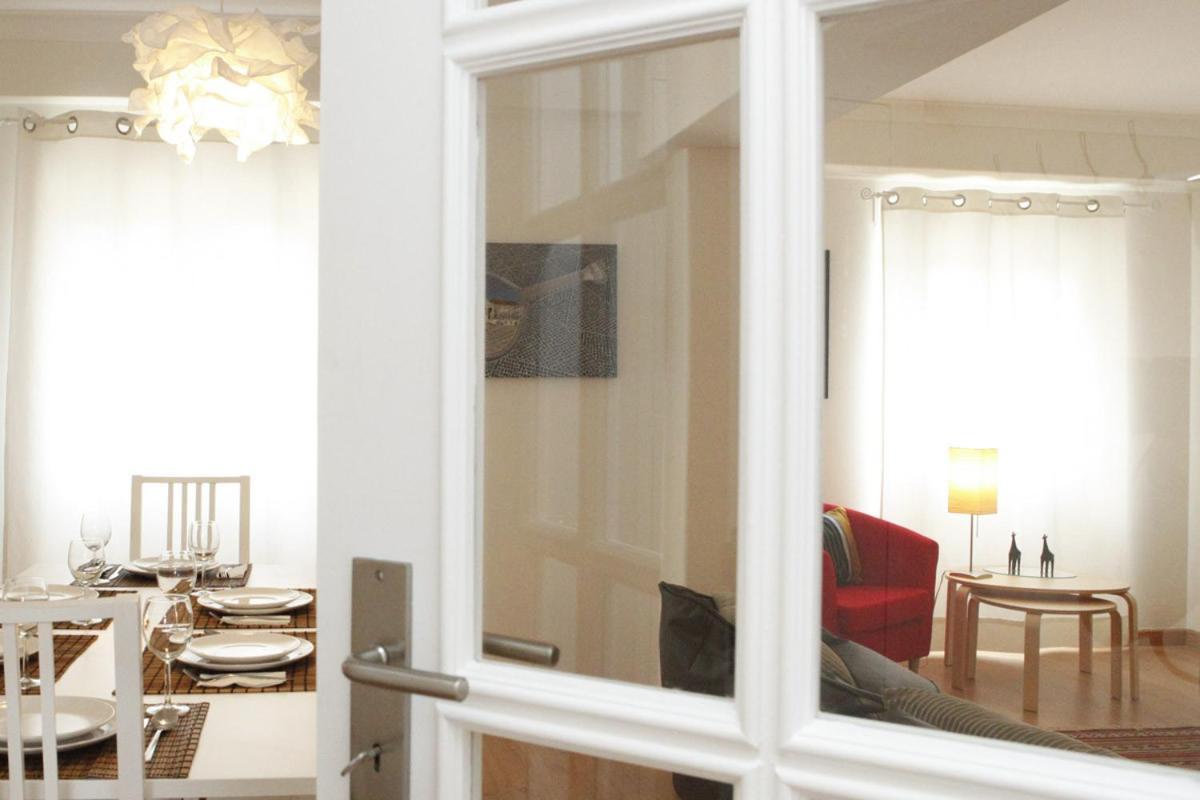 Family Central Apartment In Sao Pedro Do Estoril Экстерьер фото