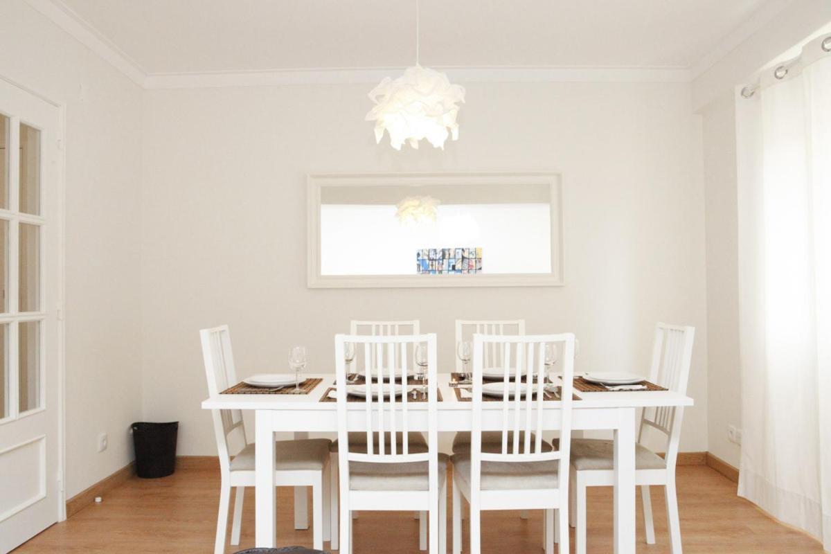 Family Central Apartment In Sao Pedro Do Estoril Экстерьер фото